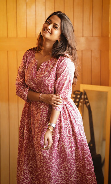 Onion Pink Printed Kurta Set For Women & Girls — Perfect Blend of Comfort & Style
